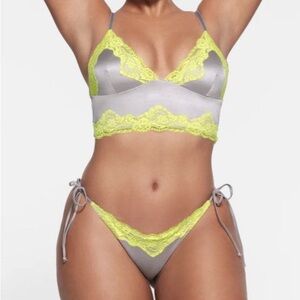 SKIMS Chrome Longline Lace Bikini Top NWT